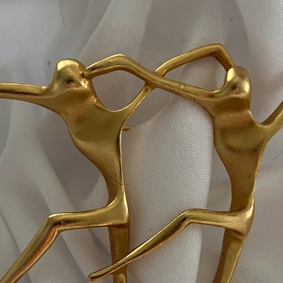 Burnished Gold Dancing Figures Lapel Pin EUC - Picture 4 of 4